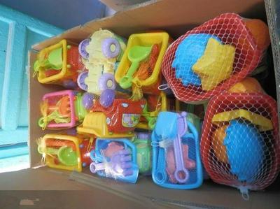 泡泡枪玩具信诚批发 专业供应厂家库存，称斤批发优价